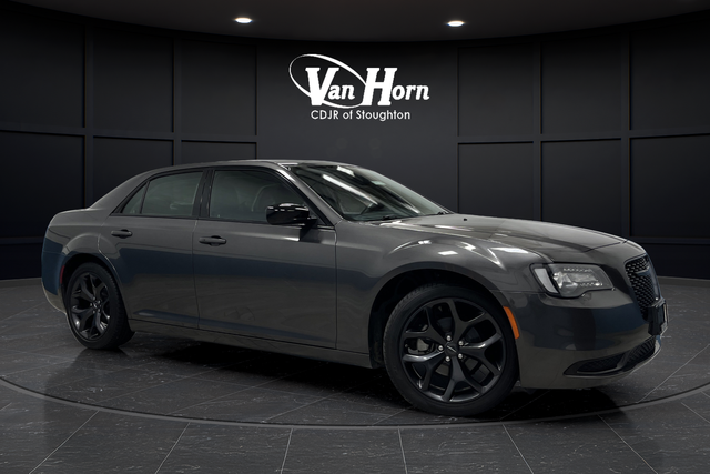 Used 2023 Granite Crystal Metallic Clearcoat Chrysler Touring image 34