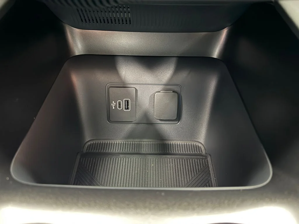2026 Ford Explorer Active - Photo 17