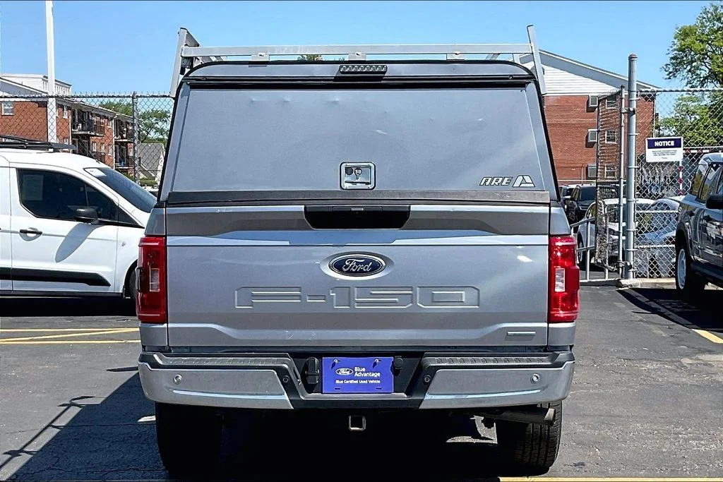 Certified Used 2022 Silver Metallic Ford XLT image 3