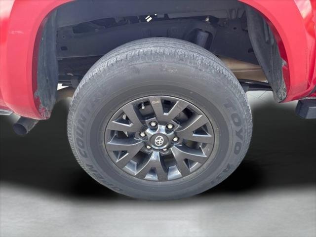Certified Used 2021 BARCELONA RED MET. Toyota  image 35