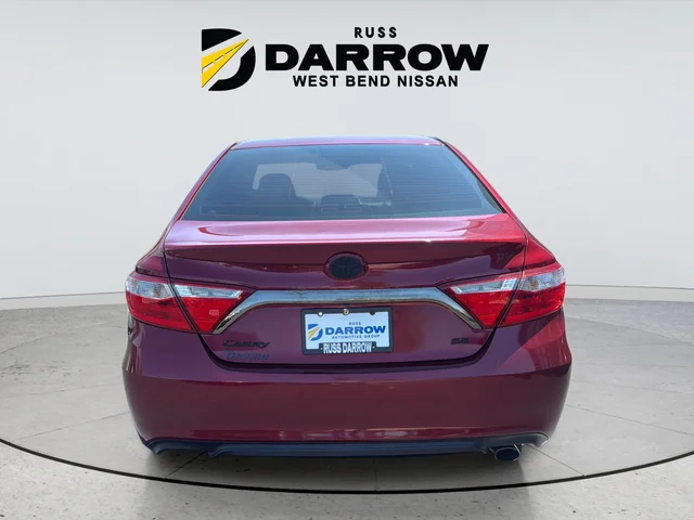 Used 2016 Red Toyota SE image 4