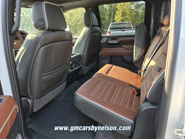 New 2026 Summit White GMC Denali Ultimate DRW image 8