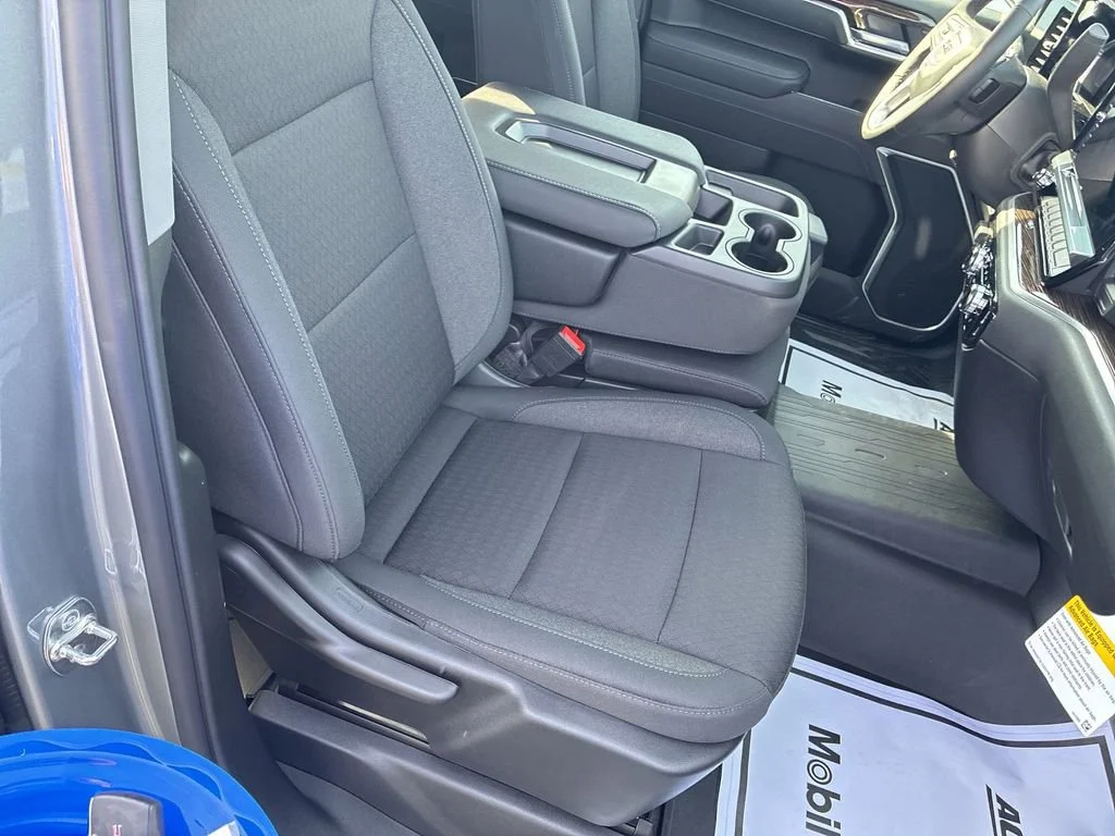 New 2026 Sterling Metallic GMC SLE image 20