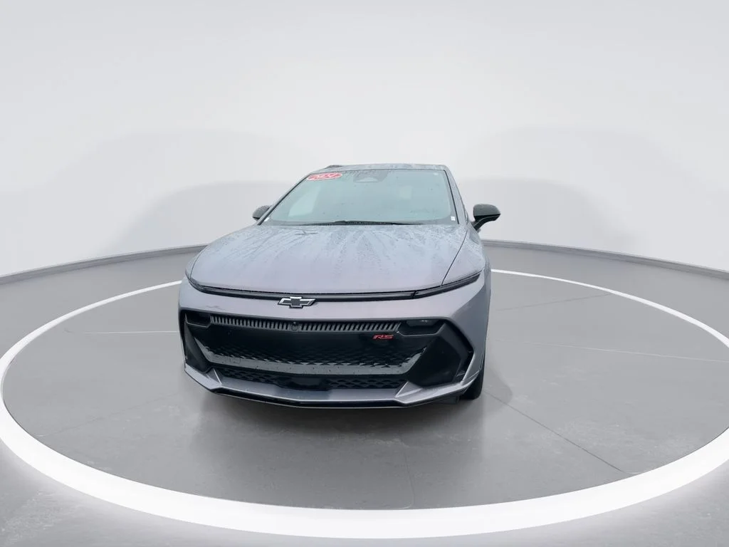 Used 2024 Gray Chevrolet RS image 3