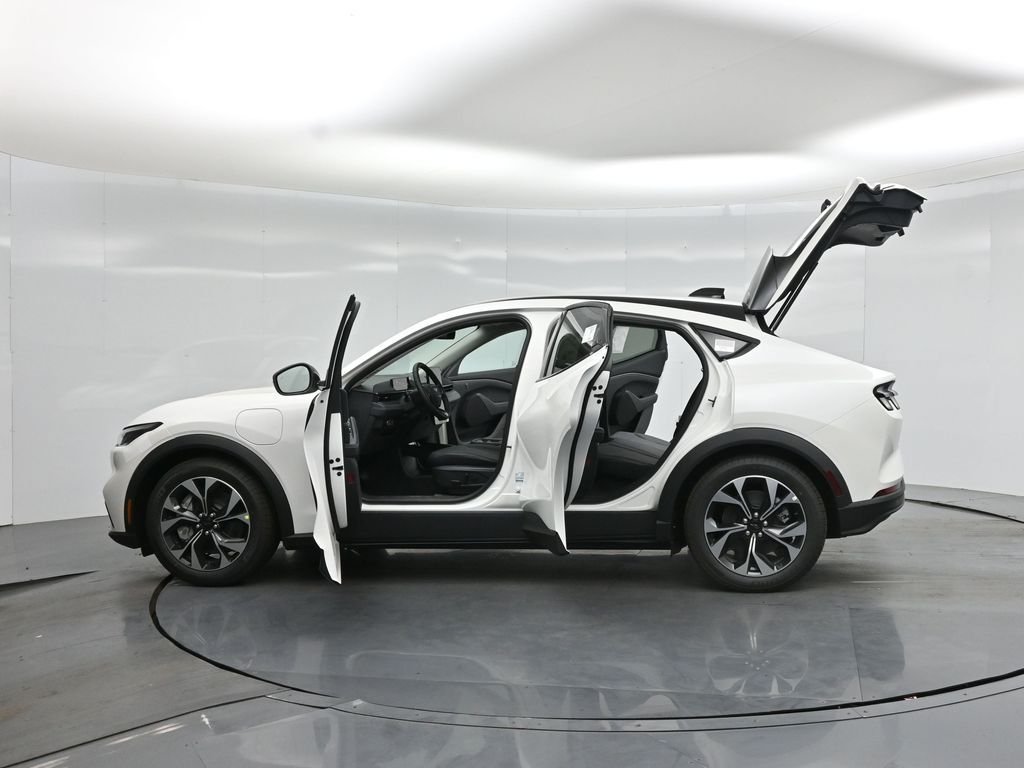 New 2026 Star White Metallic Tri-coat Ford Select image 32
