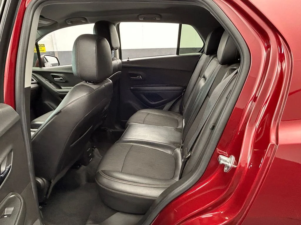 Used 2021 Crimson Metallic Chevrolet LT image 17