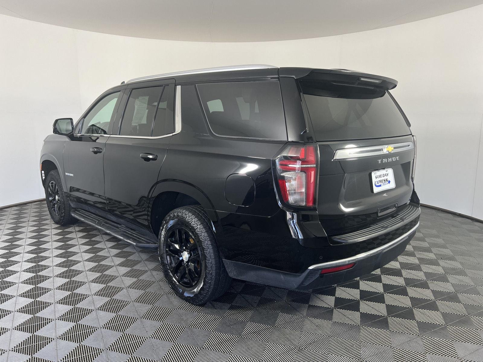 Used 2023 Black Chevrolet LT image 33