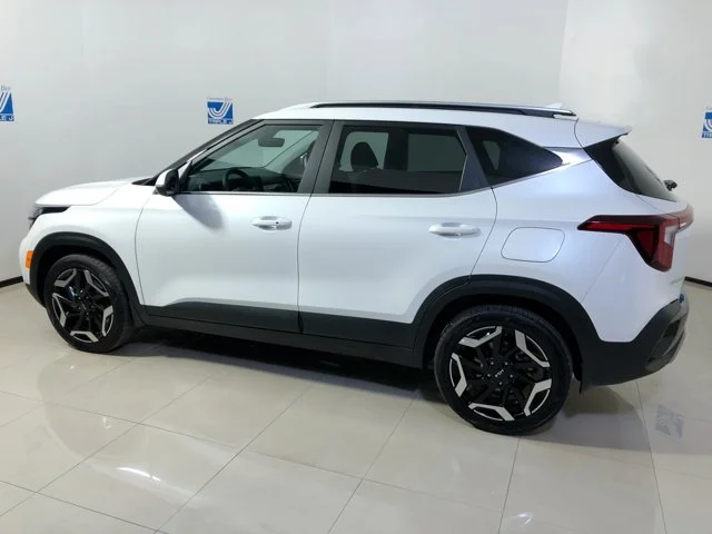 New 2026 Snow White Pearl Kia S image 7