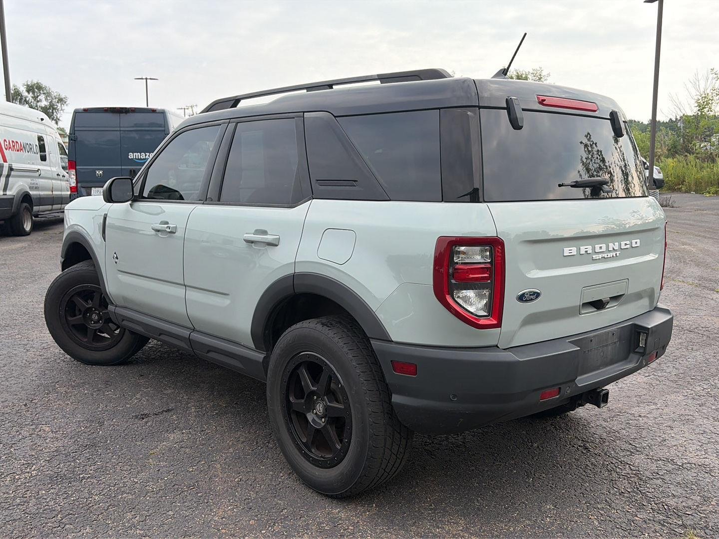Used 2021 Cactus Gray Ford Outer Banks image 3