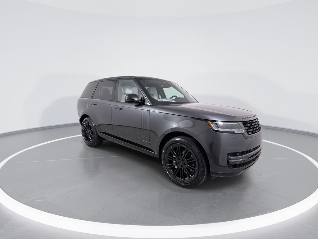 New 2026 CARP GRY PRM MT Land Rover SE image 2