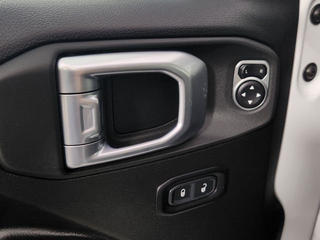 2024 Jeep Wrangler 4xe Willys 4XE - Photo 11