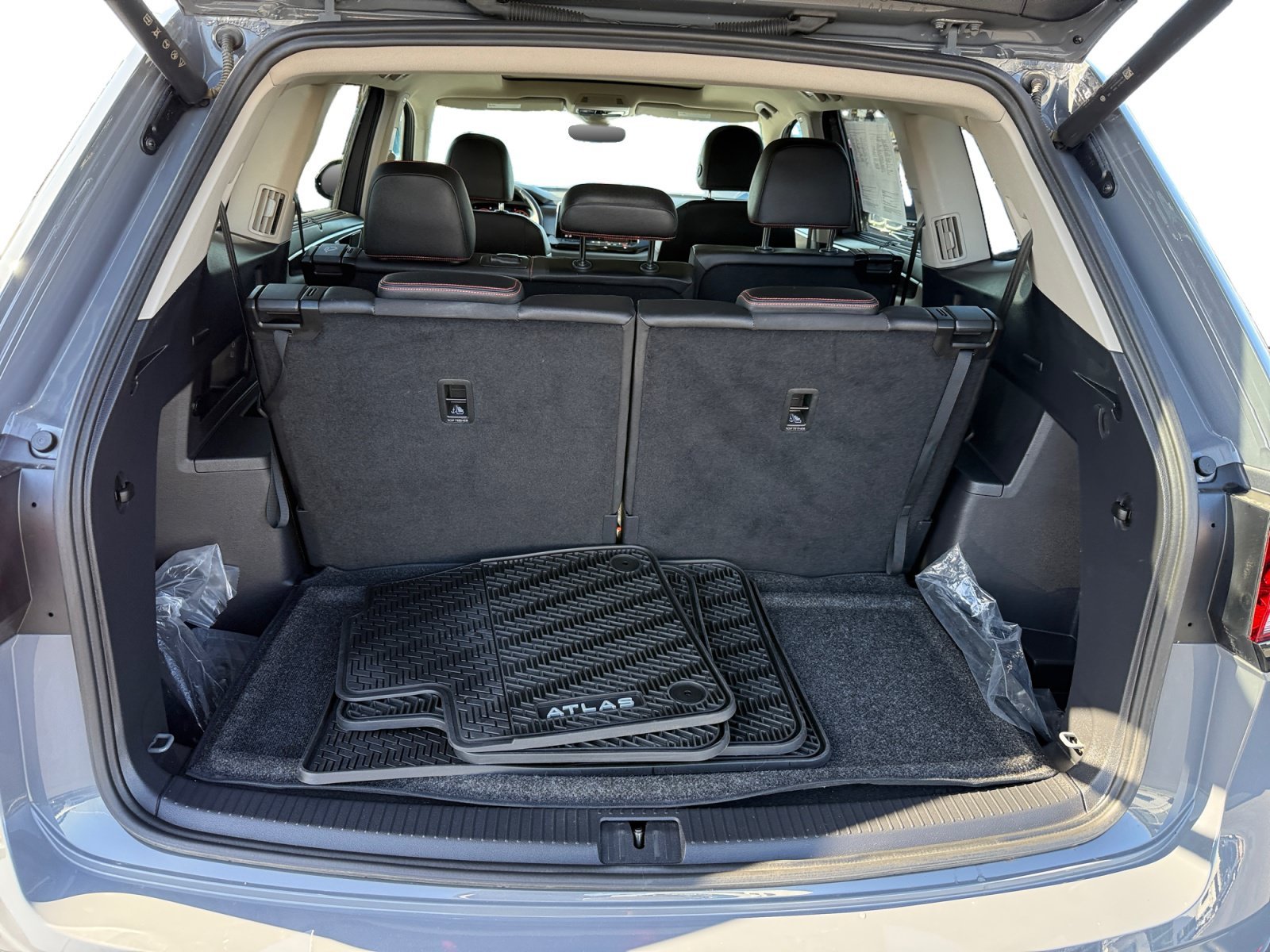 Certified Used 2025 Gray Volkswagen 2.0T Peak Edition image 17