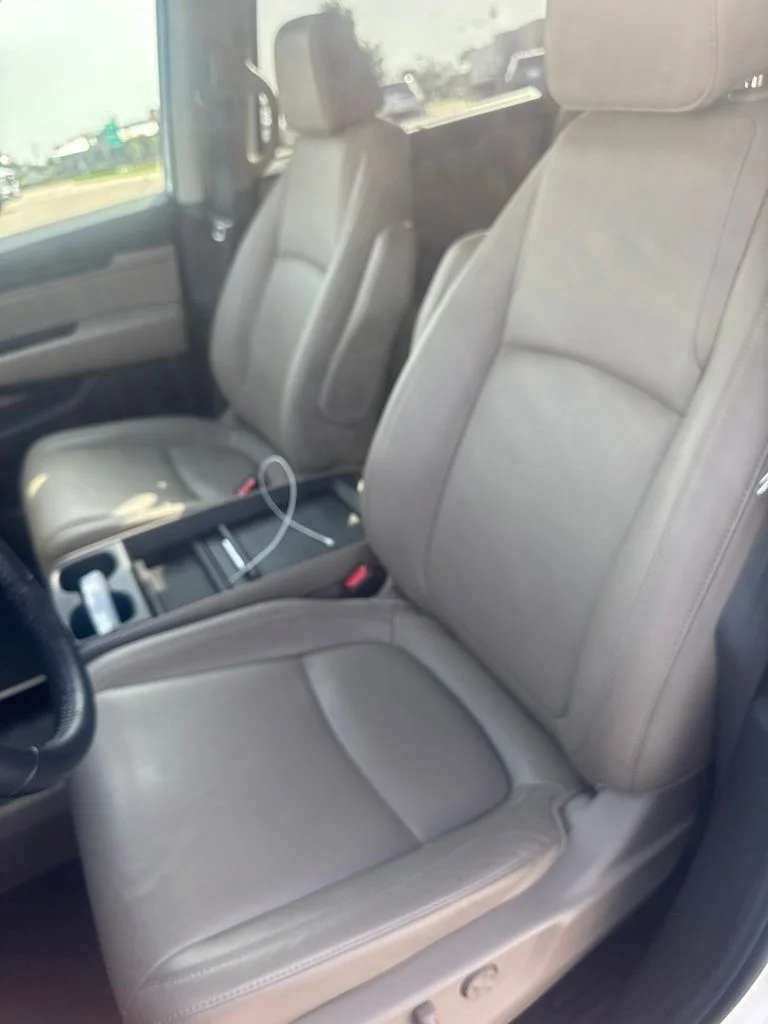 Used 2019 White Honda EX-L image 11