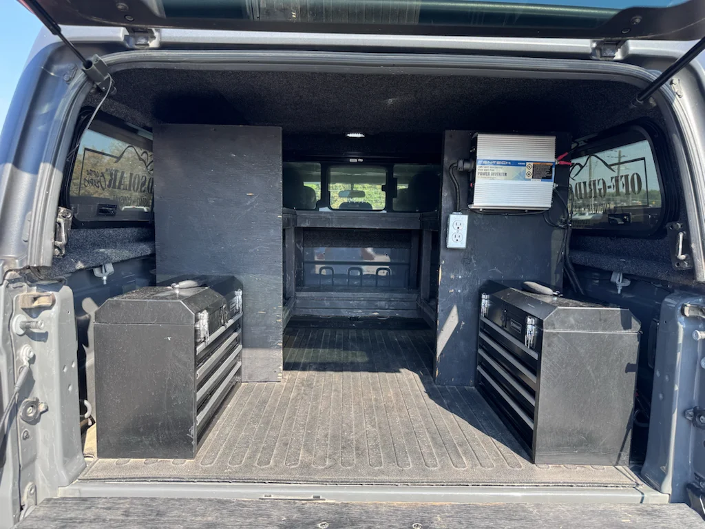 Used 2020 Sting-Gray Clearcoat Jeep Sport image 21