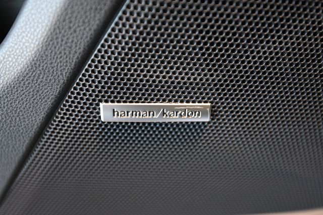 New 2026 ICE SILVER METALLIC Subaru Limited Hybrid image 19
