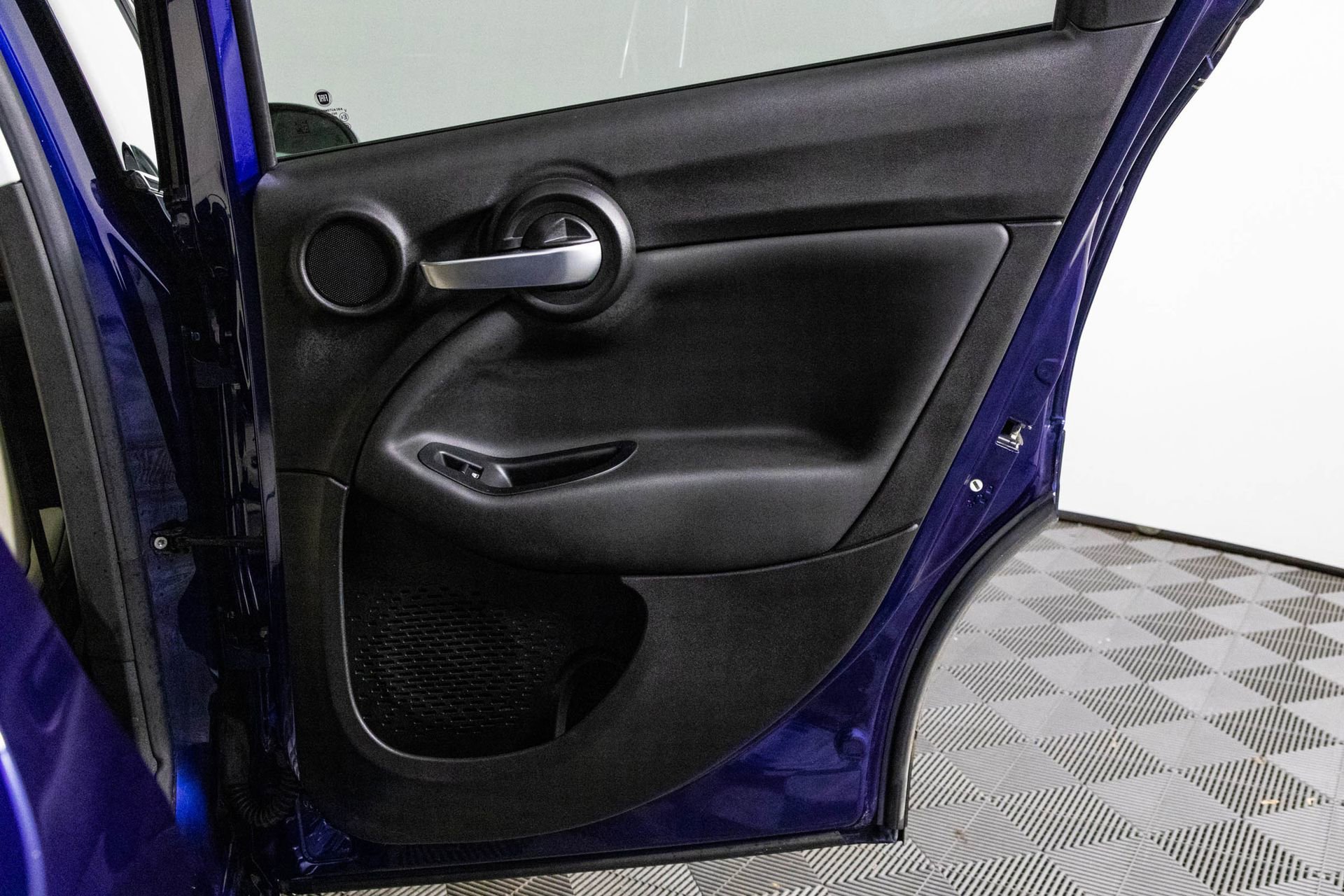 2022 FIAT 500X - Image 38