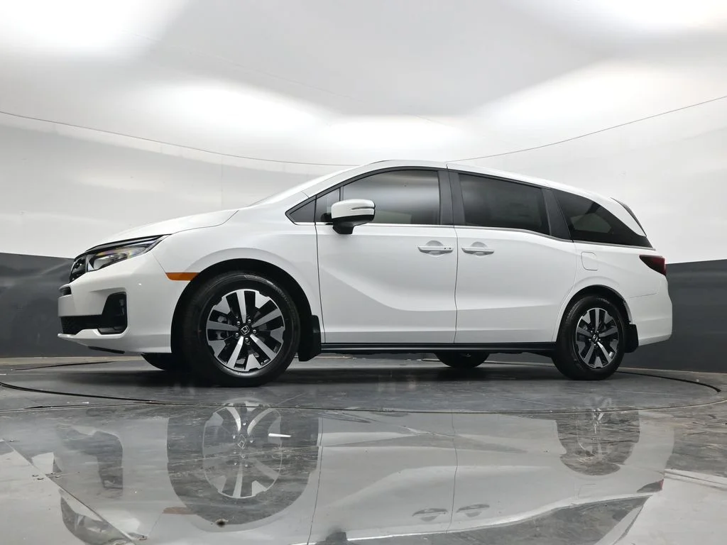 New 2026 Platinum White Pearl Honda EX-L image 30