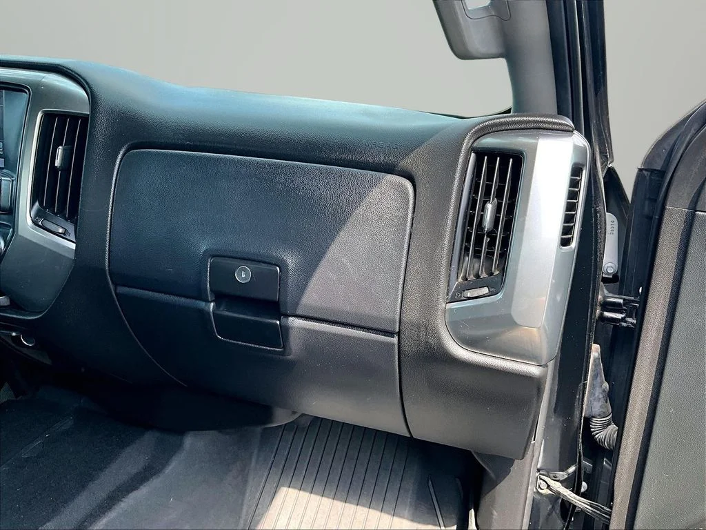 Used 2019 Black Chevrolet LT image 16