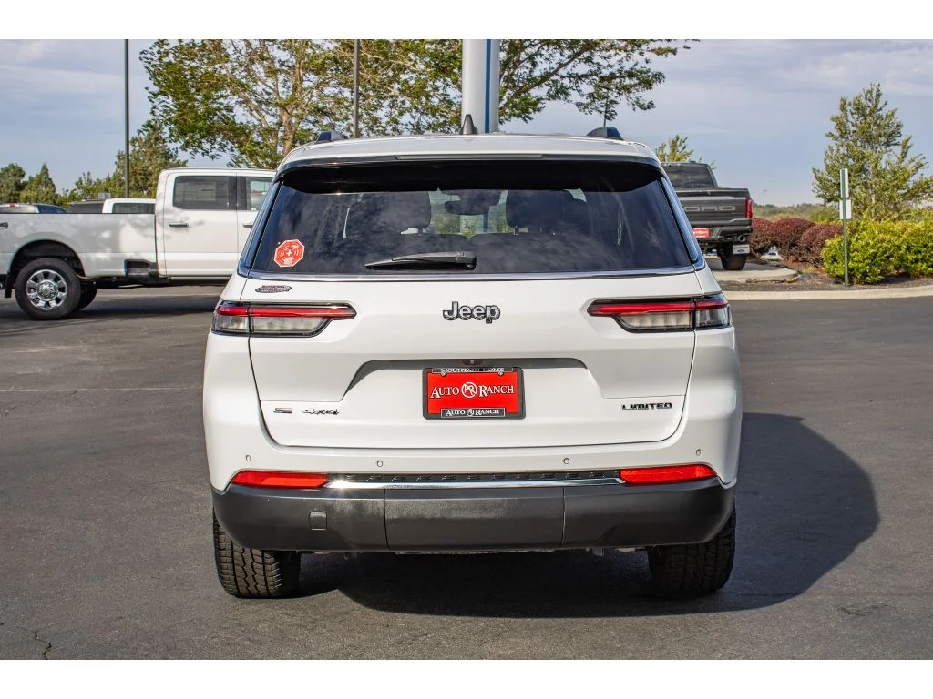 Used 2021 Bright White Clearcoat Jeep Limited image 7