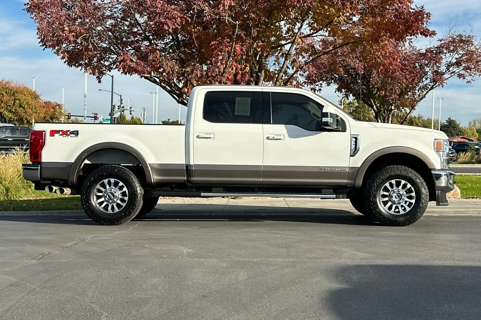 Certified Used 2022 Star White Ford LARIAT image 8