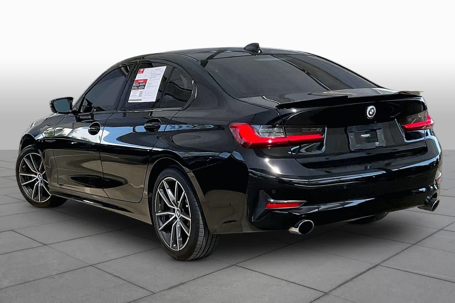 Used 2020 Jet Black BMW 330i image 11