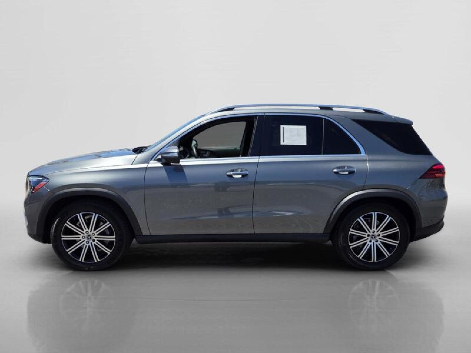 Used 2026 Selenite Grey Metallic Mercedes-Benz GLE 350 4MATIC® SUV image 2