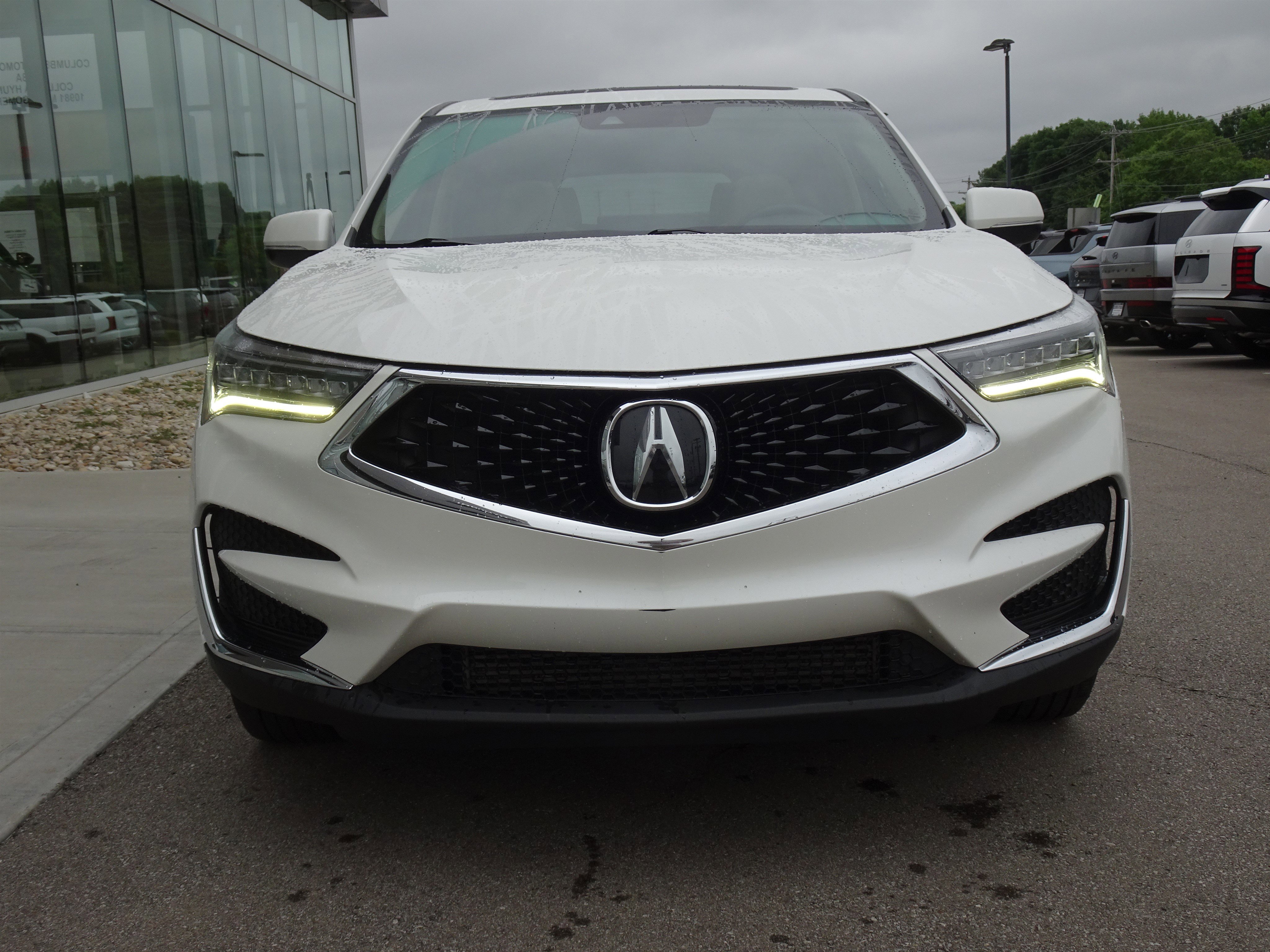 Used 2019 White Diamond Pearl Acura Base image 7