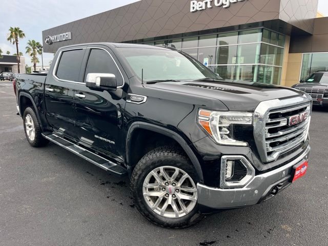 2022 GMC Sierra 4WD Crew Cab Short Box SLT's photo