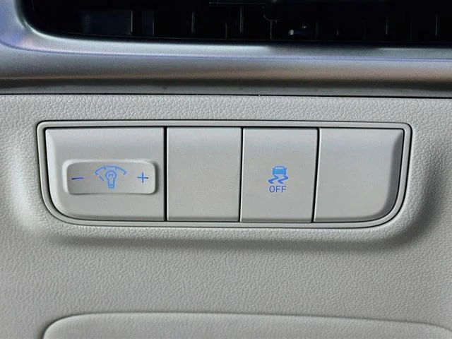 New 2026 Hyundai TUCSON SE