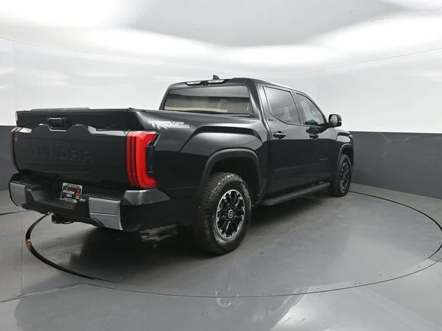Used 2022 Black Toyota SR5 image 33
