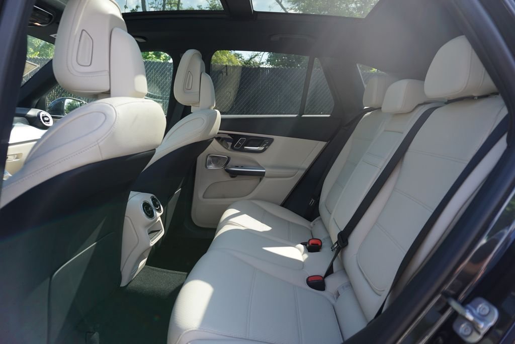 New 2026 Graphite Grey Metallic Mercedes-Benz GLC 300 image 13