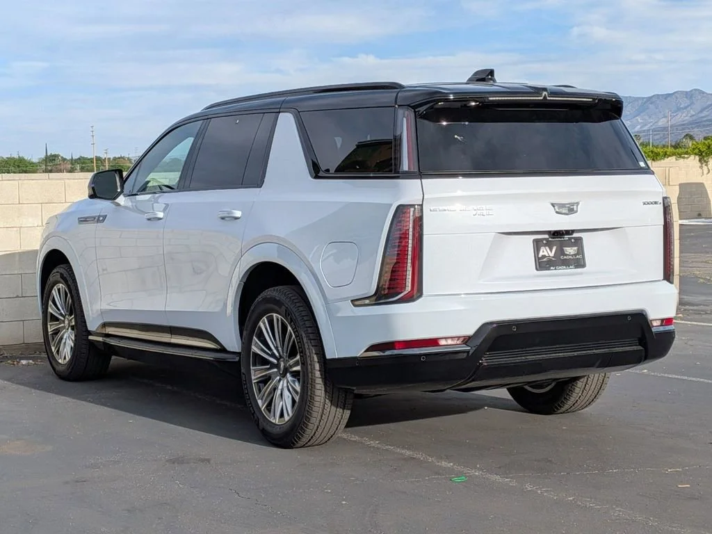 2026 Cadillac Escalade IQL Sport - Photo 40