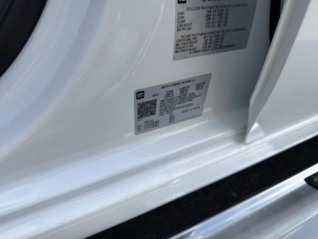 New 2026 Summit White GMC SLT image 33
