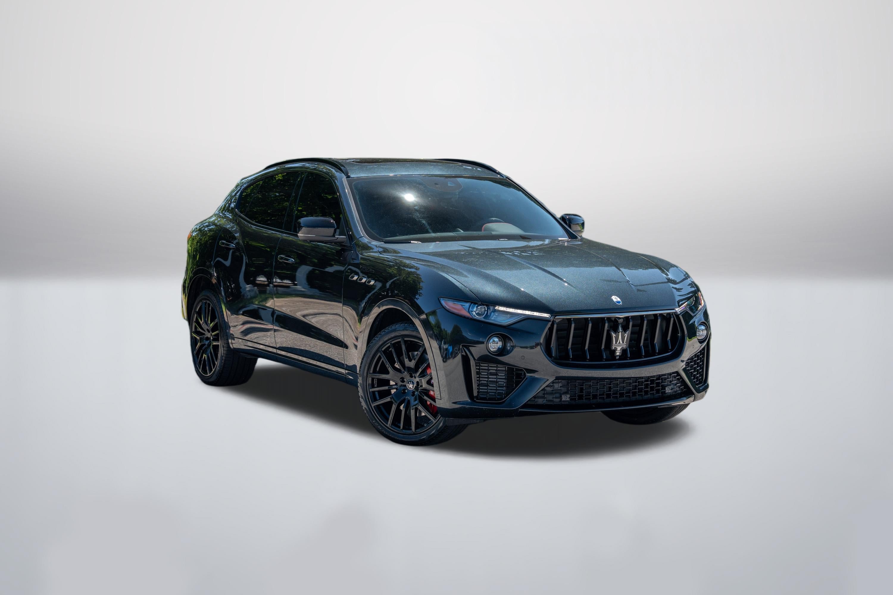 Used 2024 Nero Assoluto Metallic Maserati Modena Ultima image 1