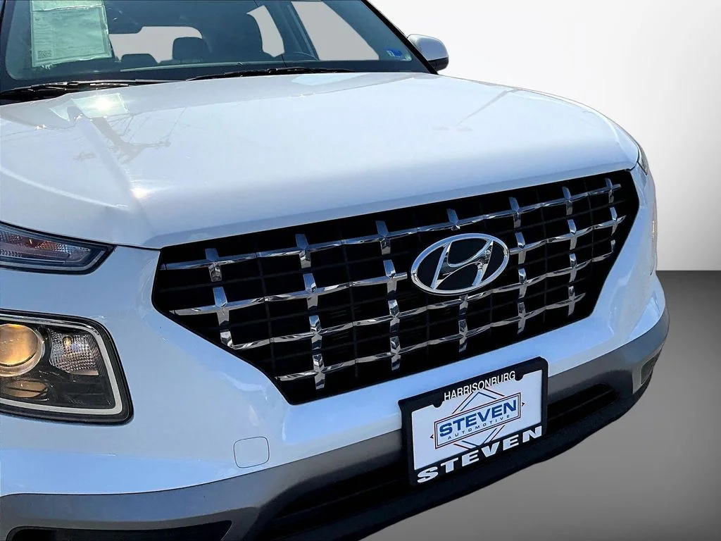 Certified Used 2022 White Hyundai SEL image 29