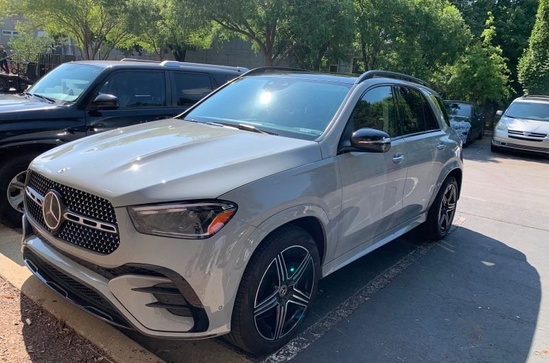 Certified Used 2025 MANUFAKTUR Alpine Gray Mercedes-Benz GLE 350 image 1