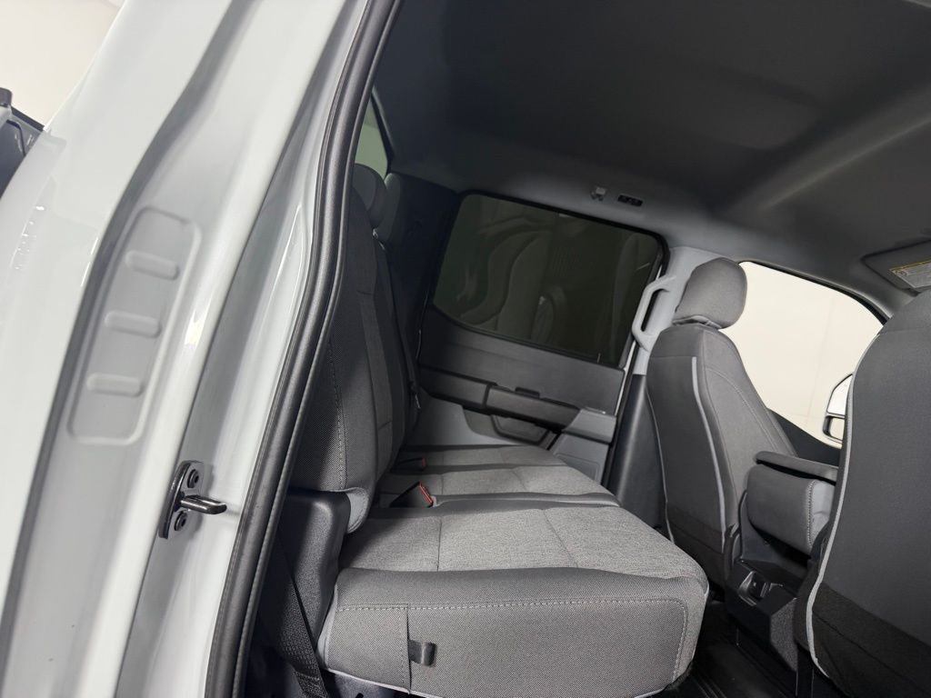 Used 2025 White Ford XL image 28