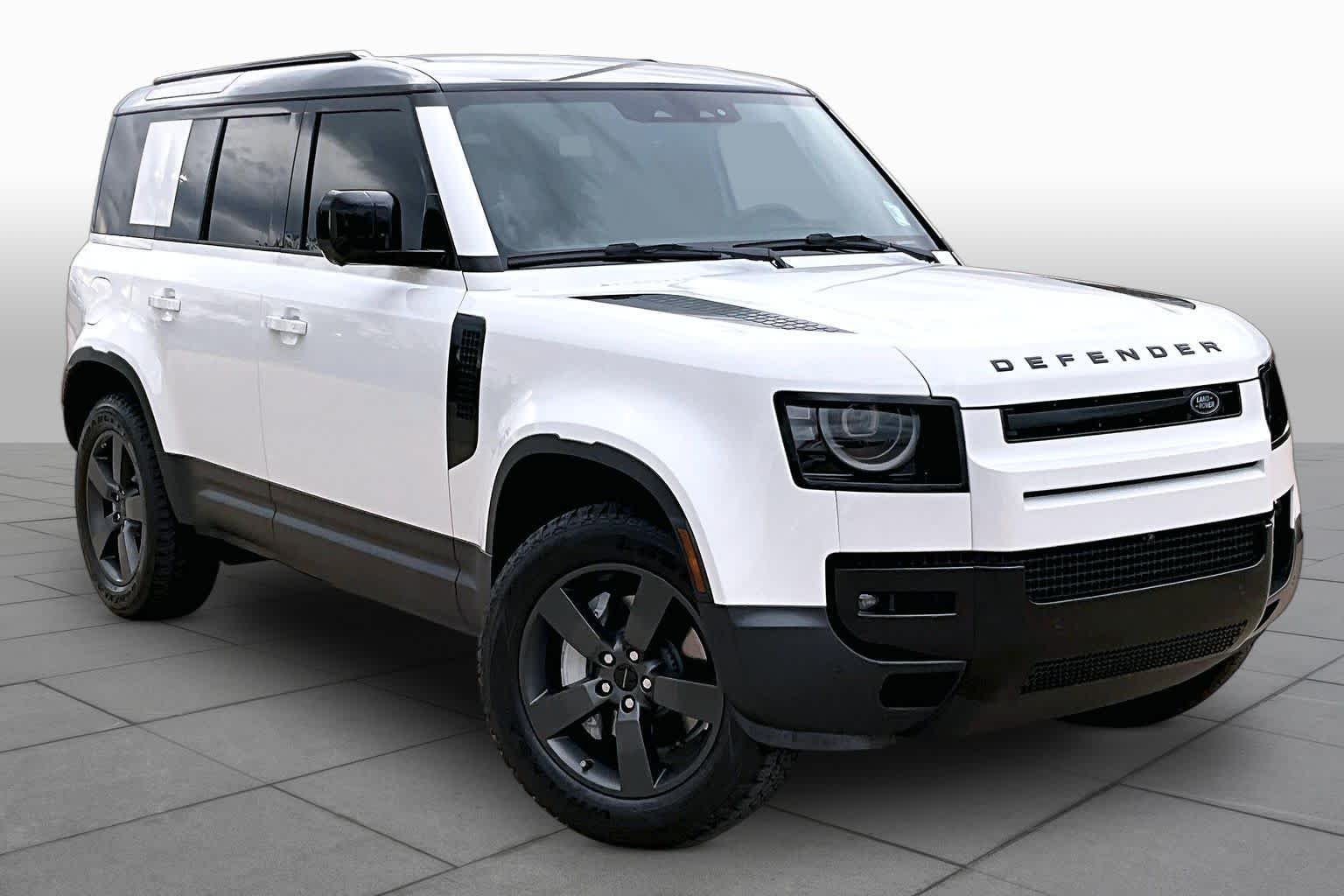 Used 2026 Fuji White Land Rover S image 4