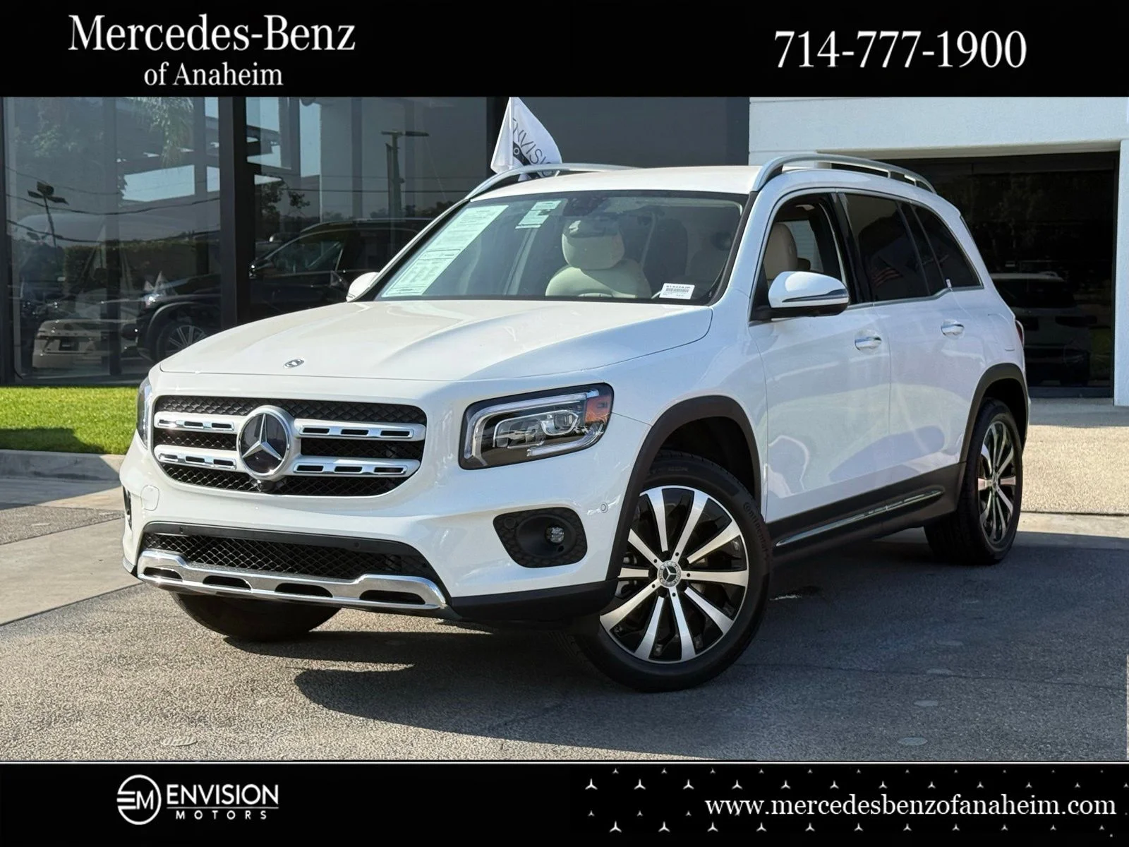 2022 Mercedes-Benz GLB GLB 250's photo