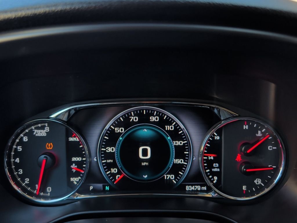 Used 2019 Silver GMC Denali image 16