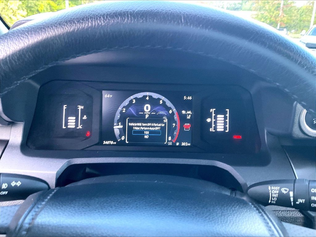 Used 2025  Toyota SR5 image 24