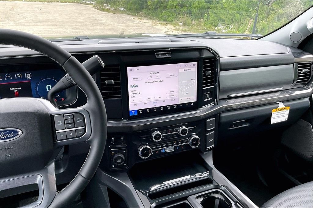 New 2026 Ford Super Duty F-250 Lariat 4D Crew Cab