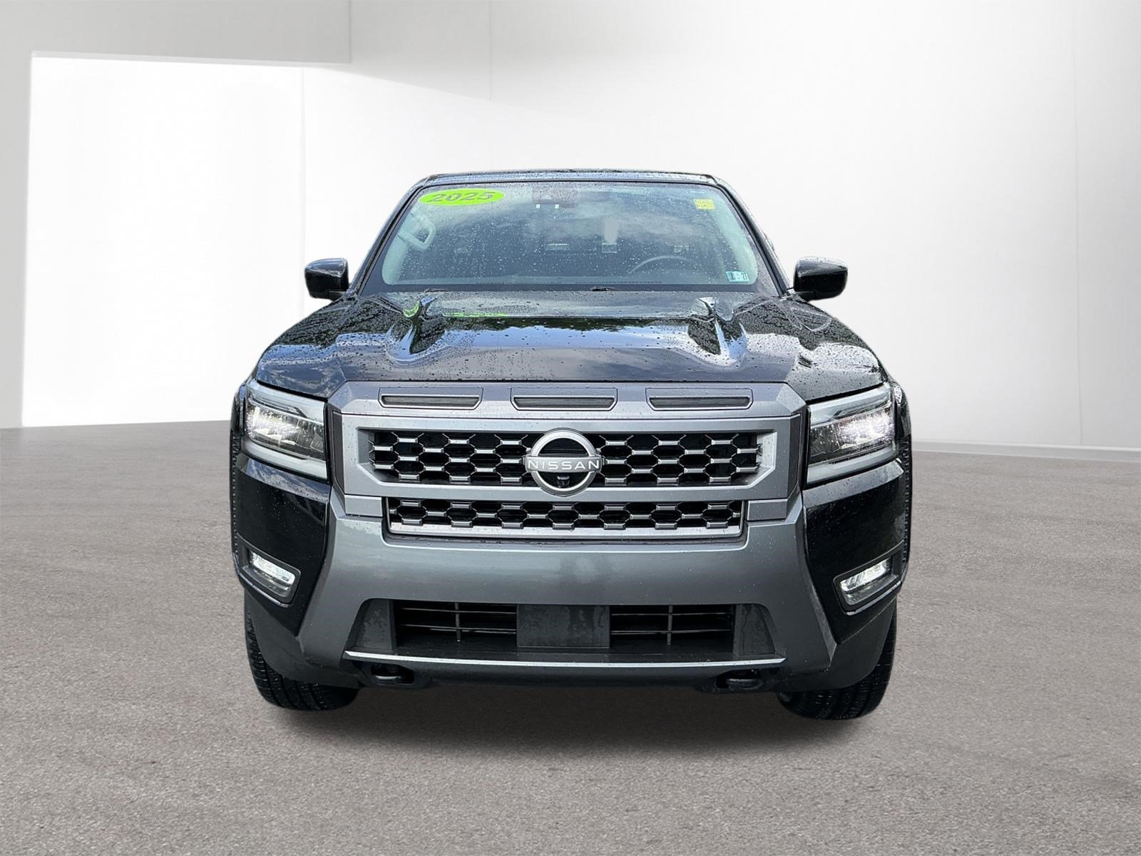 Used 2025 Super Black Nissan SL image 8