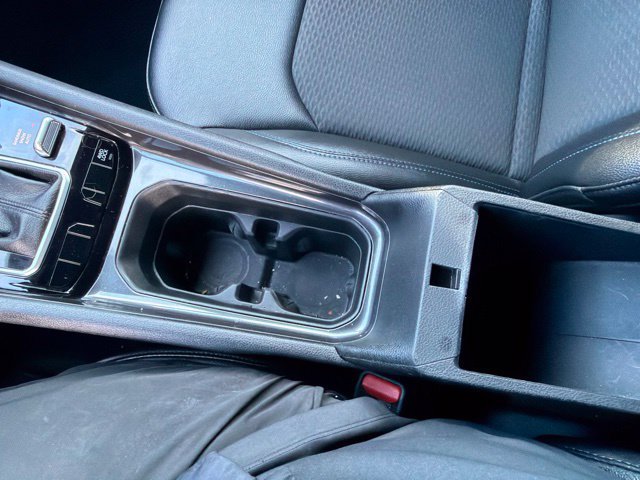Used 2024 Black Jeep Latitude image 18