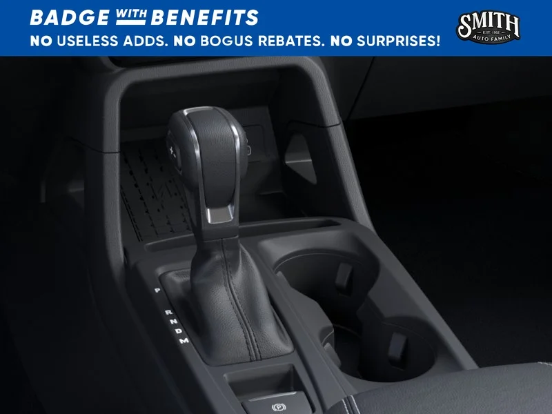 New 2025 Oxford White Ford XLT image 16