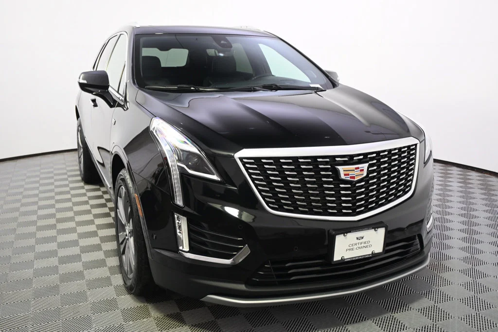 Used 2024 Stellar Black Metallic Cadillac Premium Luxury image 9