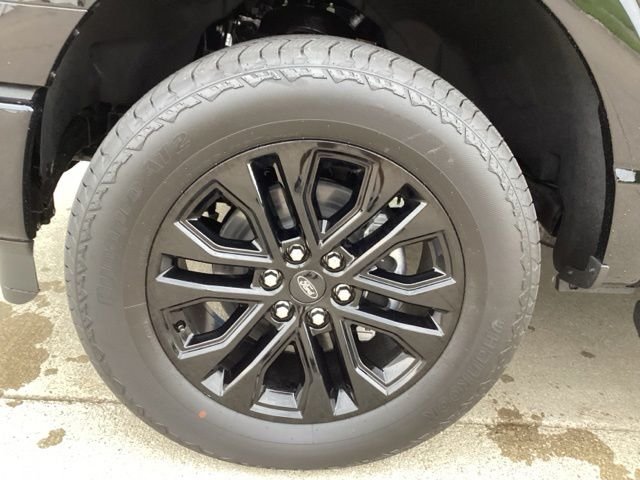 New 2026 Agate Black Metallic Ford Lariat® image 6