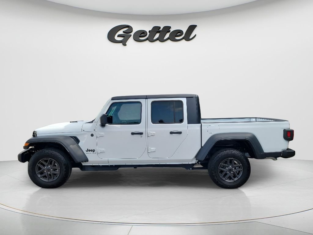 Used 2026 White Jeep Sport S image 8