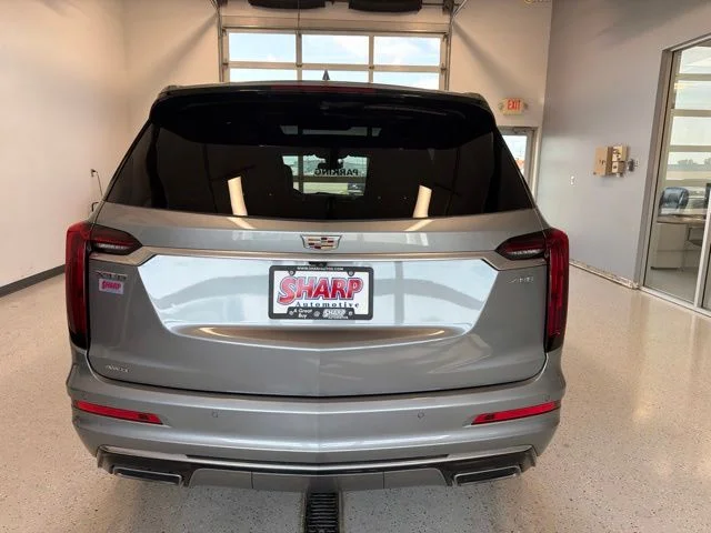 Used 2024 Silver Cadillac Premium Luxury image 8