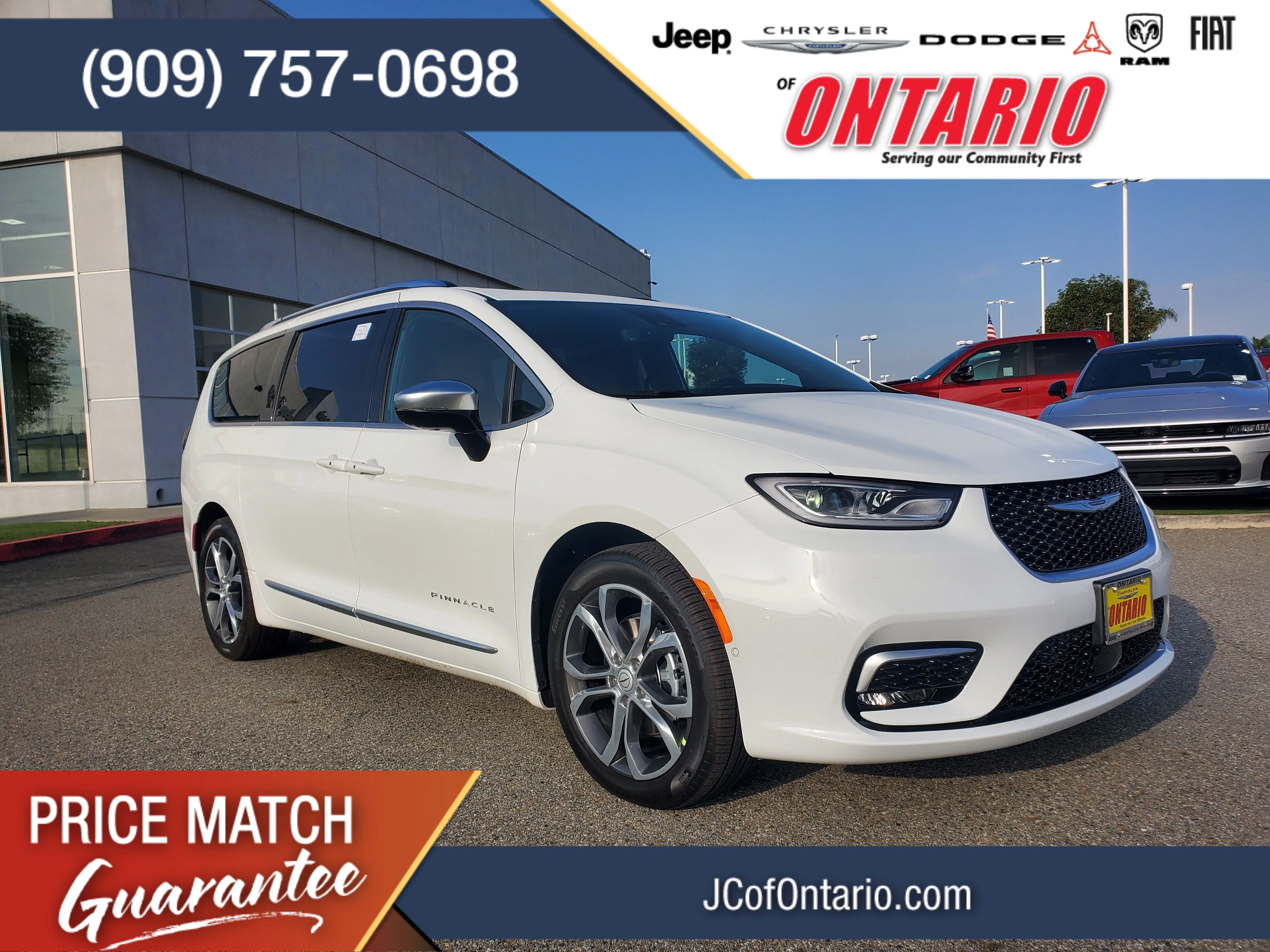 2026 Chrysler Pacifica Pinnacle's photo